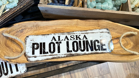 Alaska Pilot Lounge Metal Sign