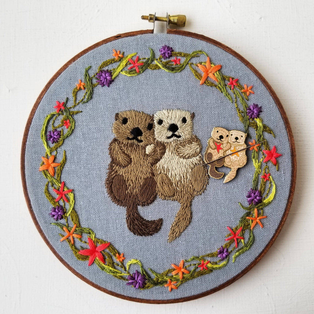 Sea Otters Enamel Needle Minder